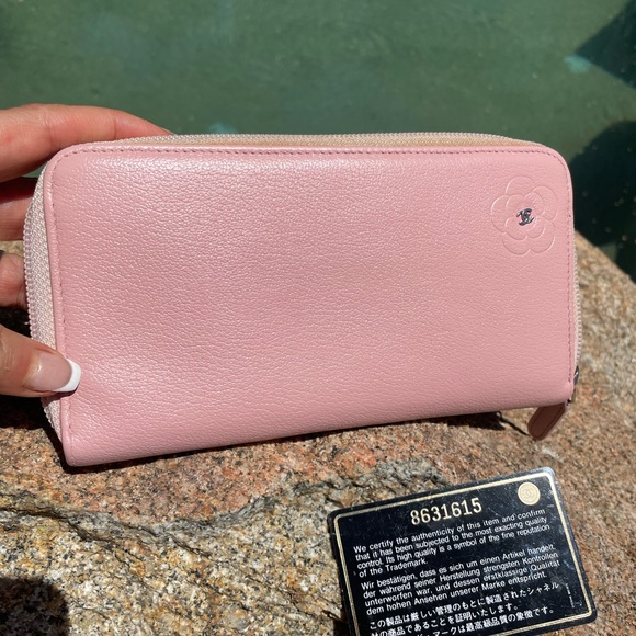 Chanel Cameilla long zip around wallet - Picture 15 of 16